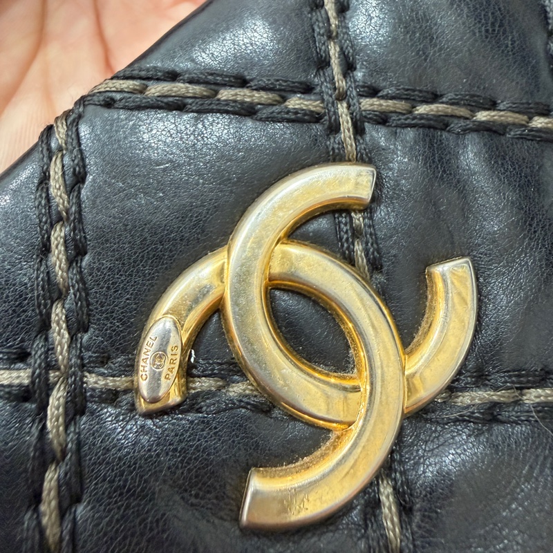 CHANEL 香奈兒 黑金 菱格 牛皮 托特包 手提包 肩背包 側背包-13