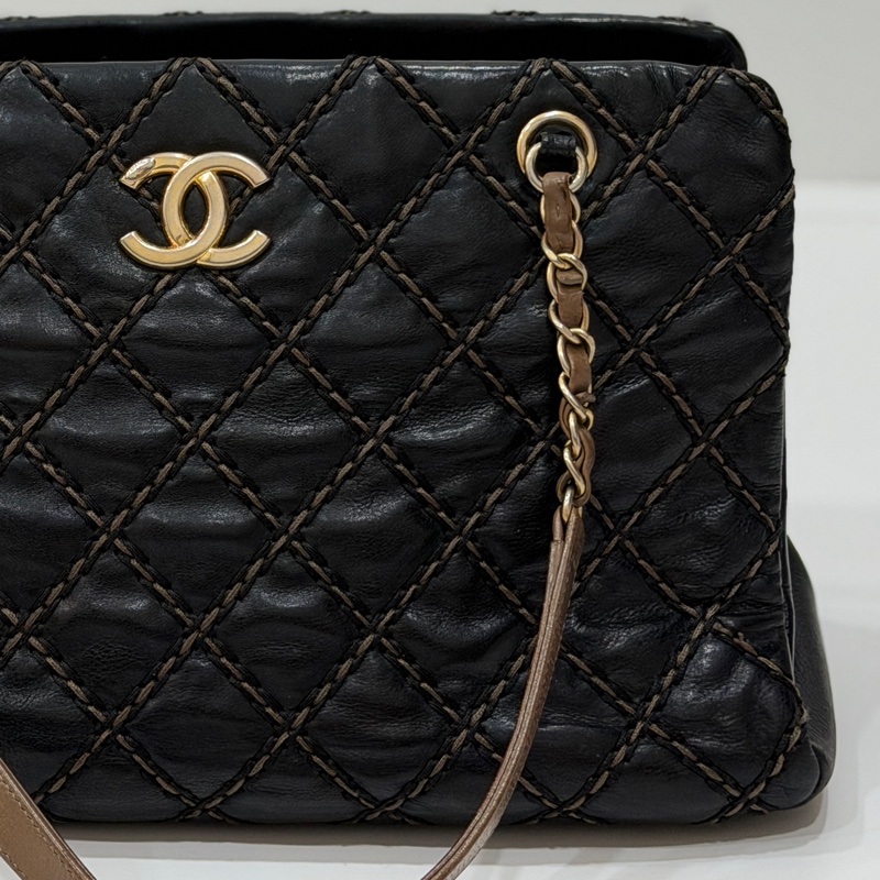 CHANEL 香奈兒 黑金 菱格 牛皮 托特包 手提包 肩背包 側背包-26
