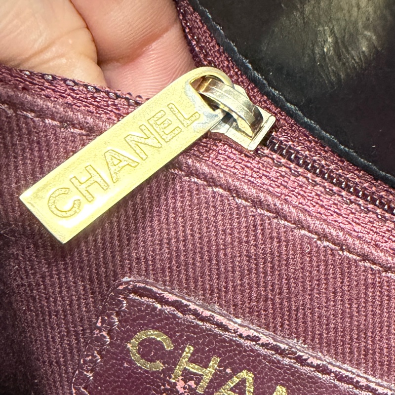 CHANEL 香奈兒 黑金 菱格 牛皮 托特包 手提包 肩背包 側背包-38