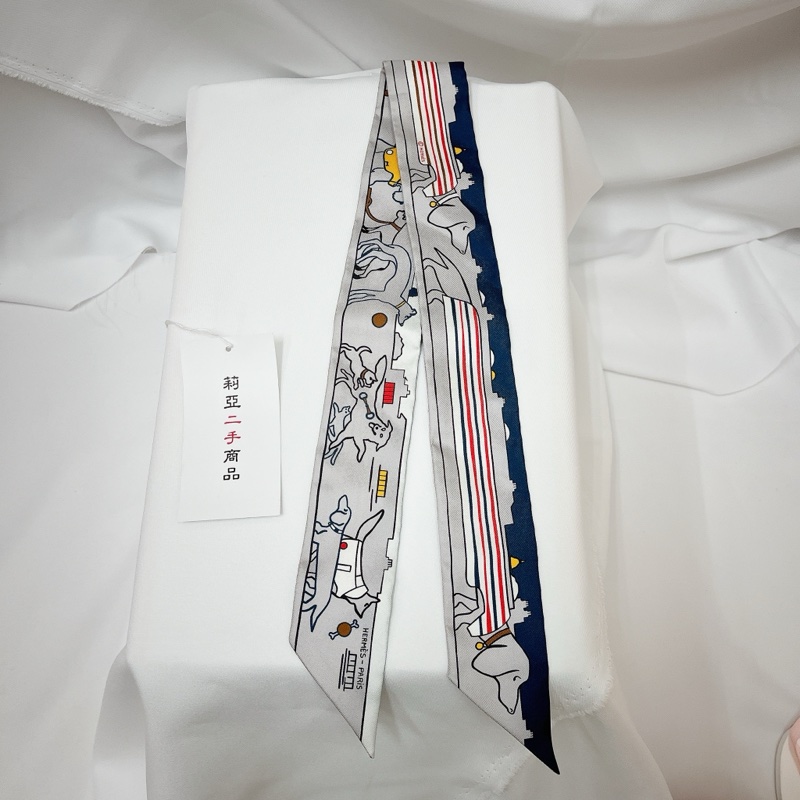 莉亞精品♡Hermes 絲巾 巴黎愛犬 二手-2
