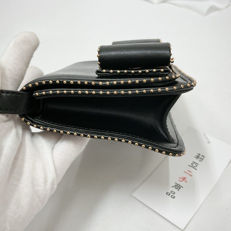 莉亞精品♡Ferragamo 蝴蝶結斜背包 黑色 二手-8