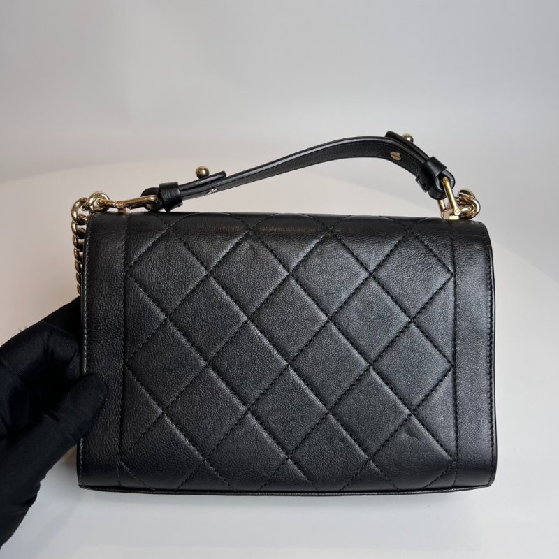 CHANEL 23開 黑牛皮CLICK 兩用包-1