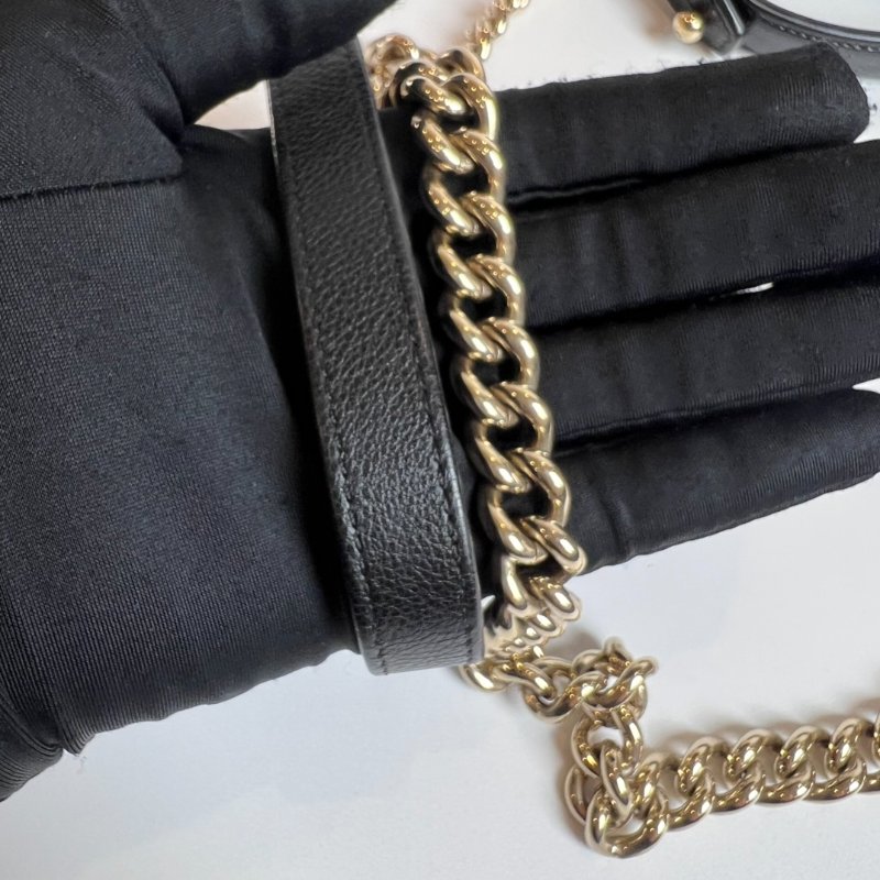 CHANEL 23開 黑牛皮CLICK 兩用包-8