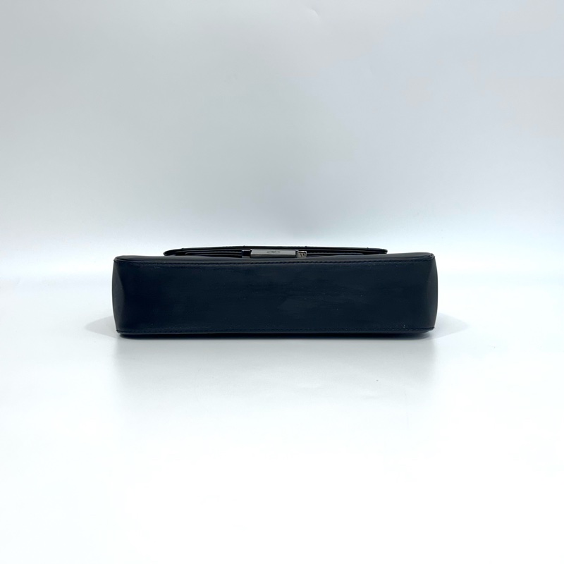 Chanel滑面牛皮雙蓋下銀釦單鏈包A29303-3