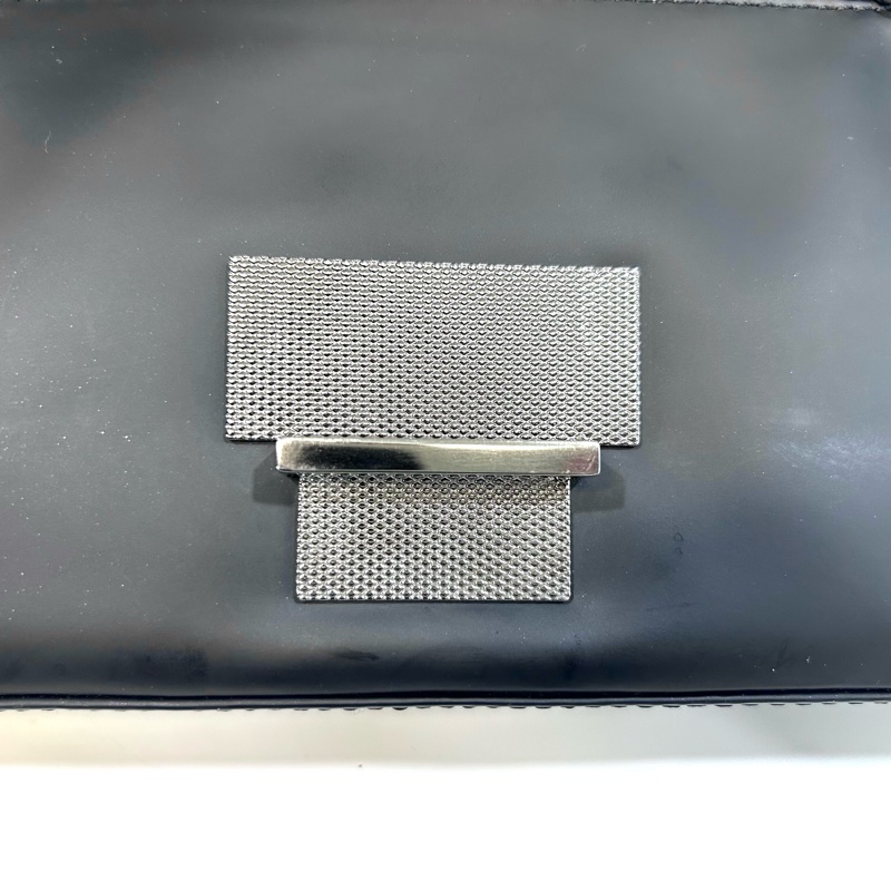 Chanel滑面牛皮雙蓋下銀釦單鏈包A29303-16