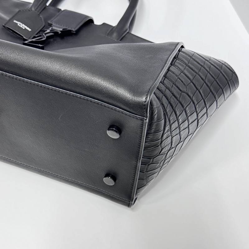 （極新🎁 超稀有） YSL “so black” 全黑鱷魚紋 斜背包 專櫃13萬！-19