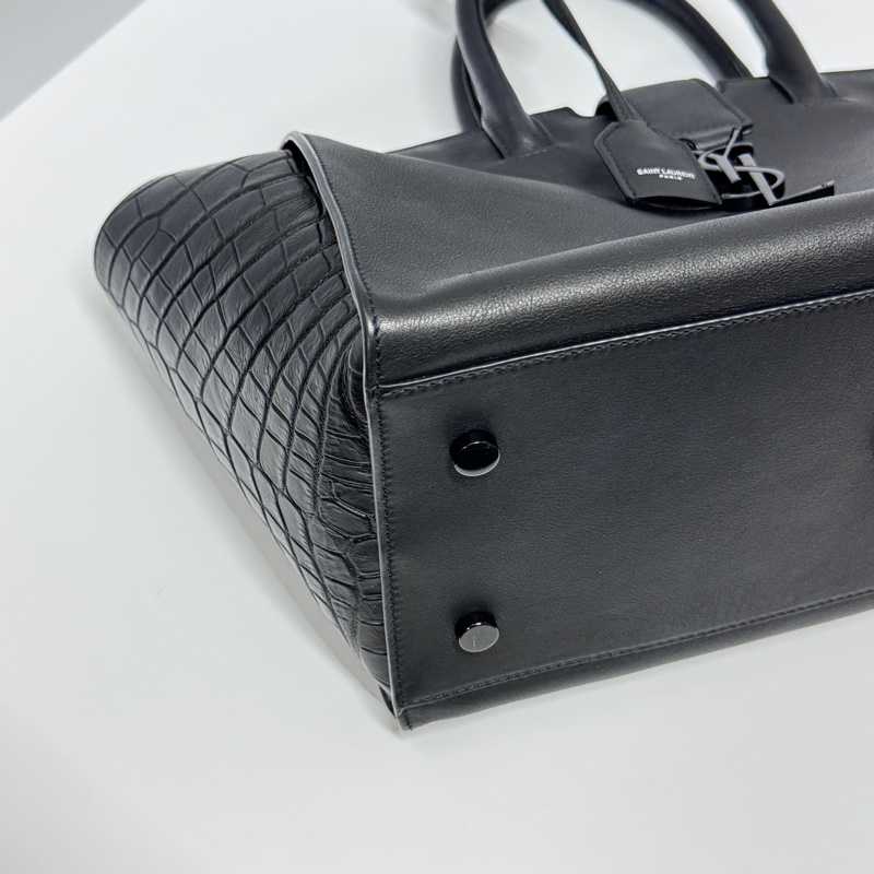 （極新🎁 超稀有） YSL “so black” 全黑鱷魚紋 斜背包 專櫃13萬！-20