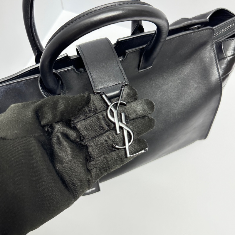 （極新🎁 超稀有） YSL “so black” 全黑鱷魚紋 斜背包 專櫃13萬！-23