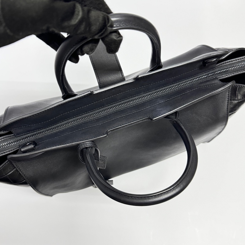 （極新🎁 超稀有） YSL “so black” 全黑鱷魚紋 斜背包 專櫃13萬！-24