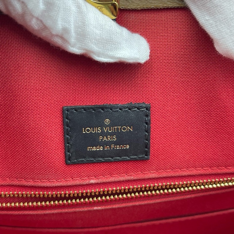 LV路易威登onthego大号手提包单肩包-8