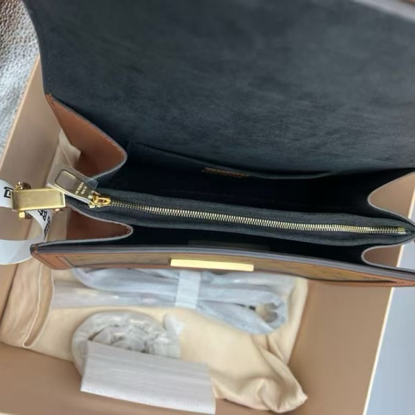 25年10月路易威登Lv達芙妮中號 五金全膜 內里乾淨-12