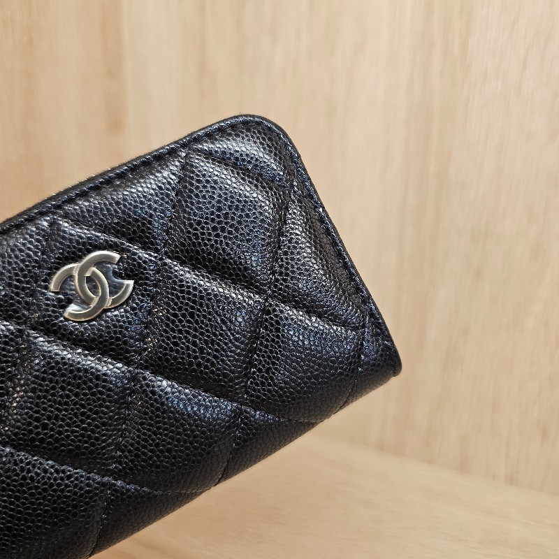 [品況新新款❣️] Chanel黑荔枝皮金釦內拉鏈零錢卡包-2