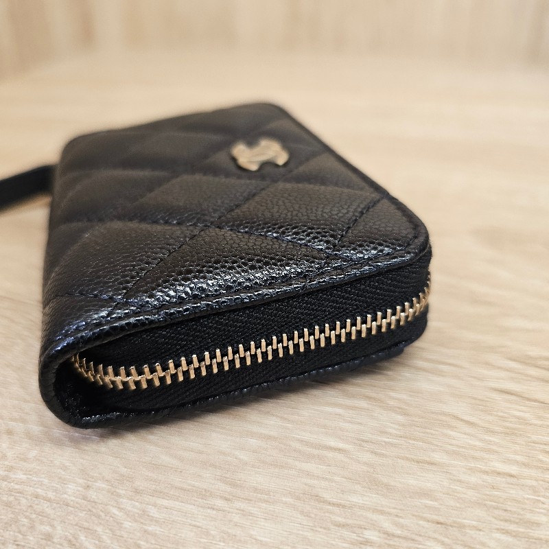 [品況新新款❣️] Chanel黑荔枝皮金釦內拉鏈零錢卡包-17