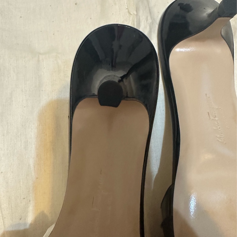 Salvatore Ferragamo 涼鞋全新未穿菲拉格慕涼鞋全新size38-2