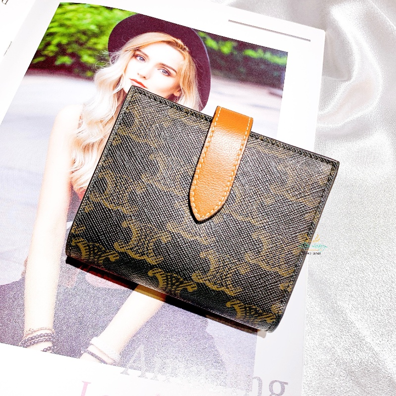 【 全新未使用 】Celine 賽琳 十字 老花 內零錢袋 信用卡層 對開 釦式短夾 精品短夾-2