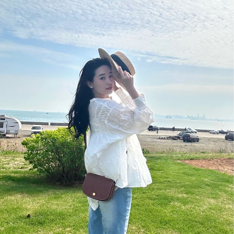 Longchamp ÉPURE 斜背袋 S 棕色-4