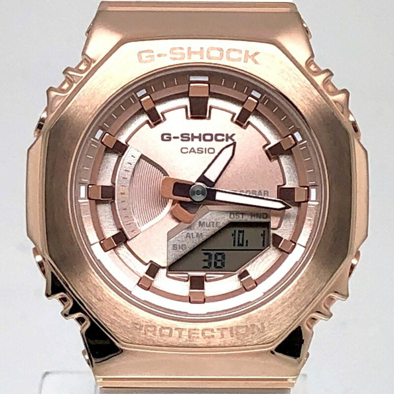 卡西歐 G-SHOCK GM-S2100PG-4A 金屬錶殼中型緊湊型腕錶，採用卡西歐橡木八角形錶殼、雙 LED 照明、粉金 IP 鍍層指針/數位雙顯，2023 年 8 月發售，Mikunigaoka 商店，ITA56SJ5HNVG-0
