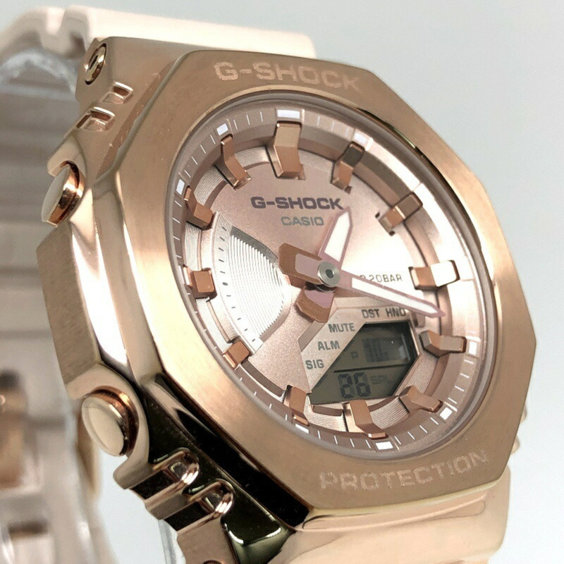 卡西歐 G-SHOCK GM-S2100PG-4A 金屬錶殼中型緊湊型腕錶，採用卡西歐橡木八角形錶殼、雙 LED 照明、粉金 IP 鍍層指針/數位雙顯，2023 年 8 月發售，Mikunigaoka 商店，ITA56SJ5HNVG-3