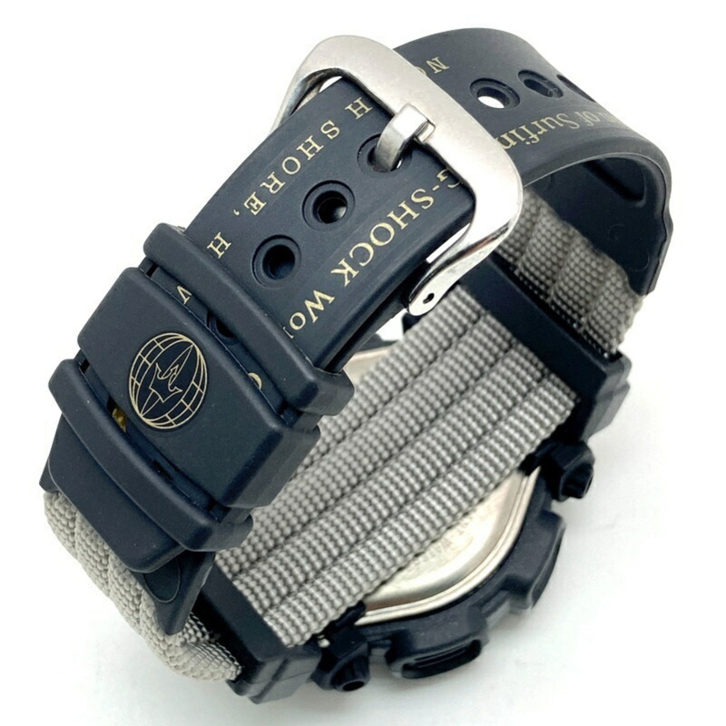 卡西歐 G-SHOCK DW-9000AS-8AT X-tream 三冠王世界盃槍灰色腕錶，1997 年 5 月發布，可在 Mikunigaoka 商店購買。 IT1VU5K2GMHV-6