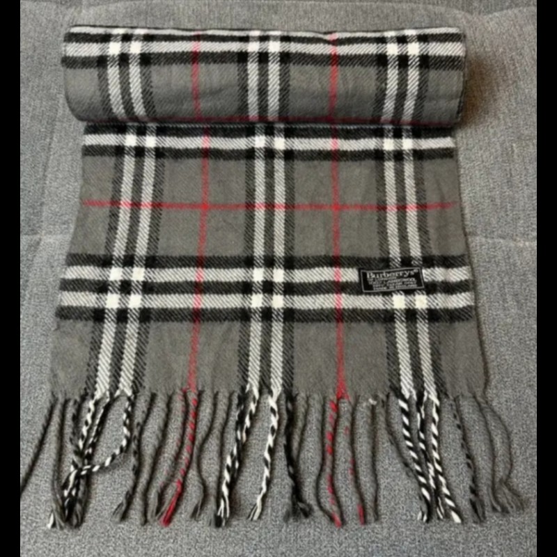 Burberry 灰色格紋羊毛圍巾-8