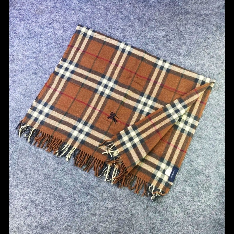 Burberry 咖色格紋多用途披肩-6