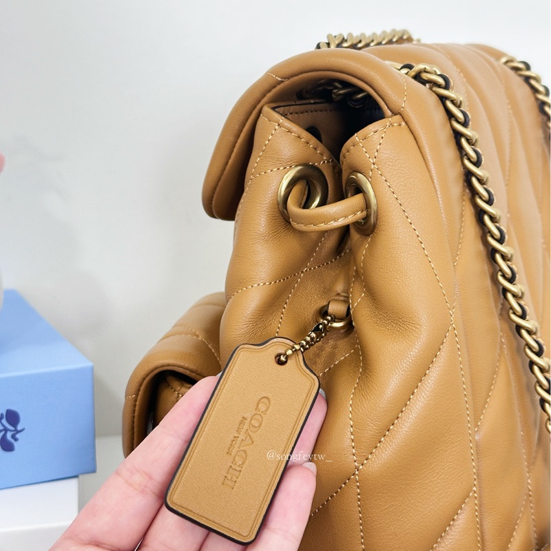 Coach 專櫃款 Tabby 羊皮小後背 後背包-6