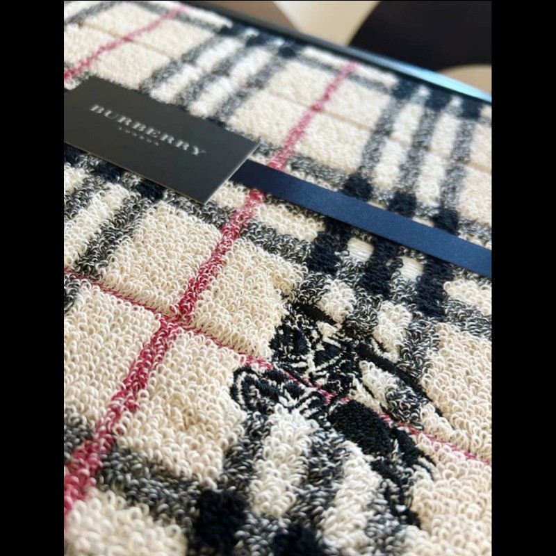 Burberry 經典戰馬格紋毛巾禮盒組-2