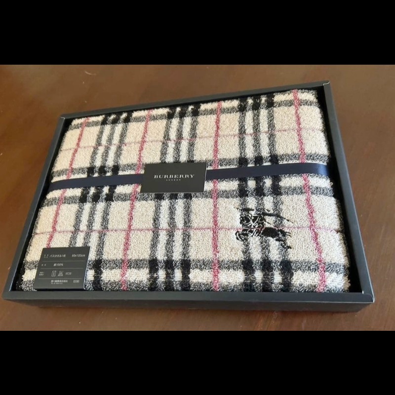 Burberry 經典戰馬格紋毛巾禮盒組-6