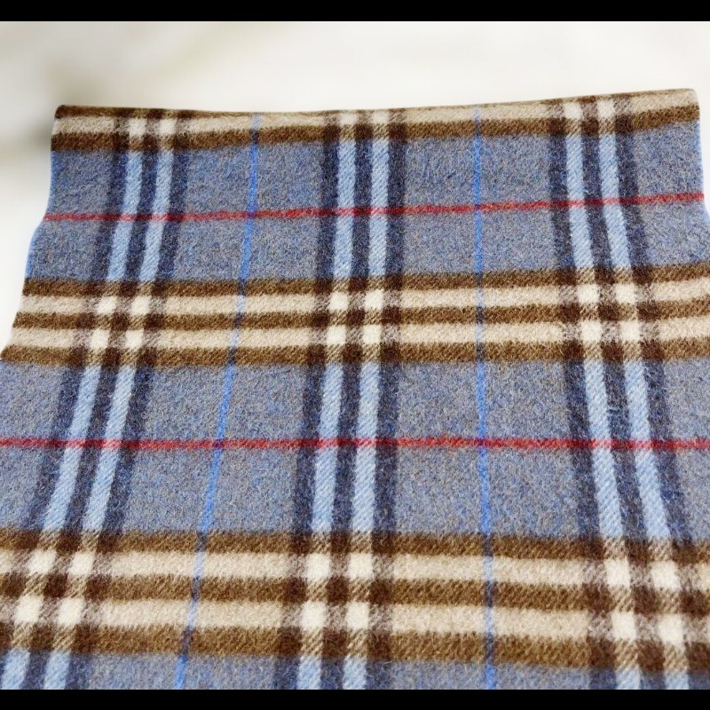 Burberry 霧霾藍格紋羊絨圍巾-2