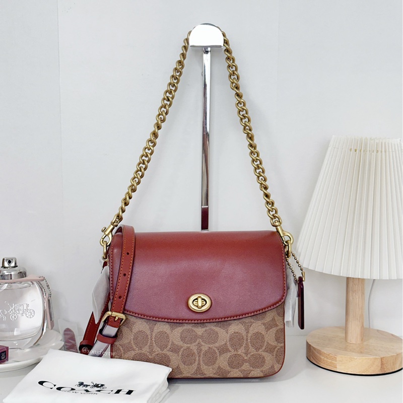 Coach 專櫃款 Cassie系列 19 郵差包-0