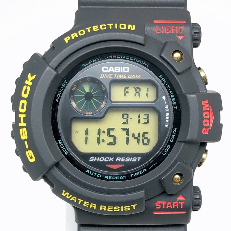 卡西歐 G-SHOCK DW-6300-1B 蛙人腕錶，第一代蛙人腕錶，早期蛙人設計，深灰色錶盤配綠色豆莢圖案，1993年8月發售，三國丘店，ITUI3QBYFH64-0