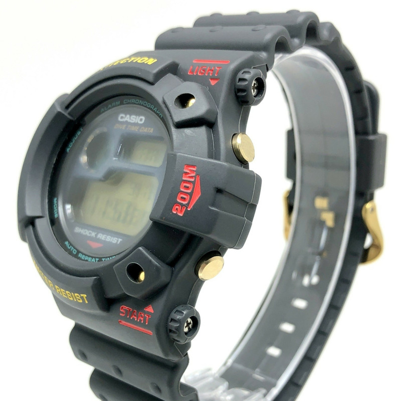 卡西歐 G-SHOCK DW-6300-1B 蛙人腕錶，第一代蛙人腕錶，早期蛙人設計，深灰色錶盤配綠色豆莢圖案，1993年8月發售，三國丘店，ITUI3QBYFH64-1