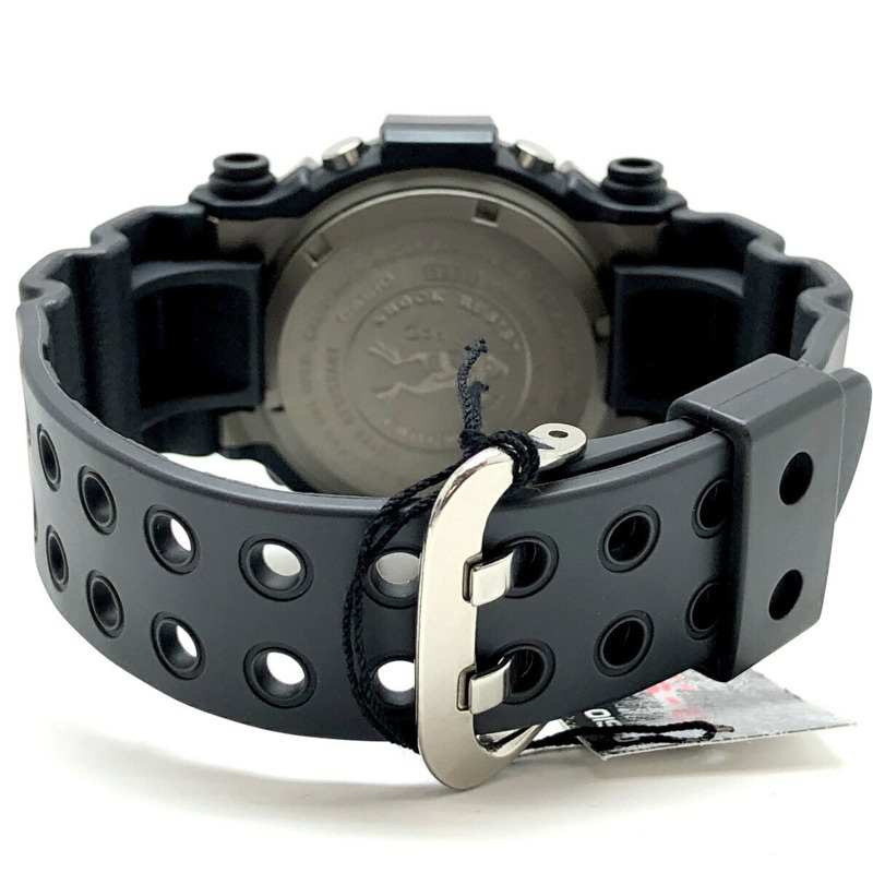 Casio G-SHOCK FROGMAN DW-8200-1A 手錶，第二代 Frogman，鈦金屬錶殼，EL 背光，紅/深灰色，1995 年 6 月發布，Mikunigaoka 商店，ITCYRXFS5KJW-5