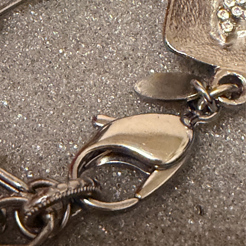 🍒CHANEL CC標誌由人造黑、白珍珠及黑色瑪瑙與水鑽方形金屬鏈條組成長鏈3F251108-1-13