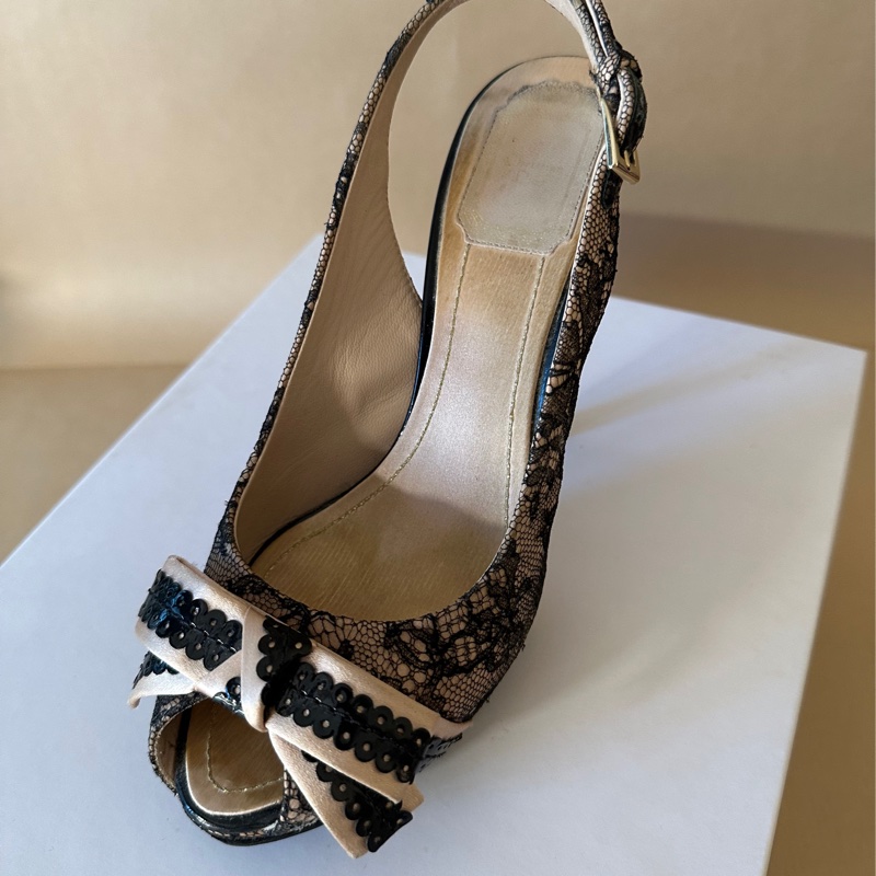 Dior蕾絲緞面高跟鞋-1