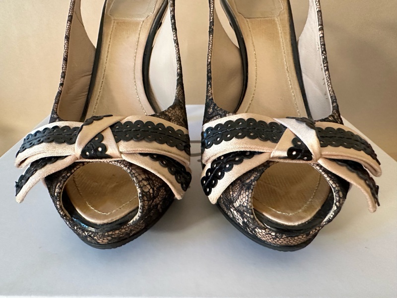 Dior蕾絲緞面高跟鞋-6