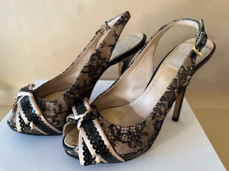 Dior蕾絲緞面高跟鞋-7