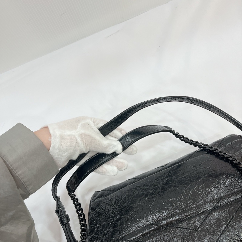 YSL Niki胸腰包-19