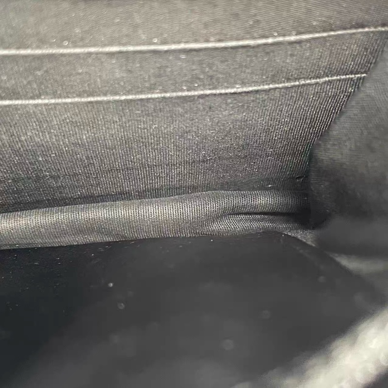 CHANEL LE BOY CAVIAR-18