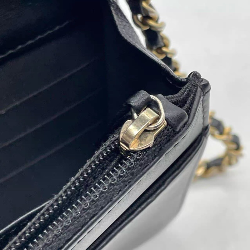 CHANEL LE BOY CAVIAR-19