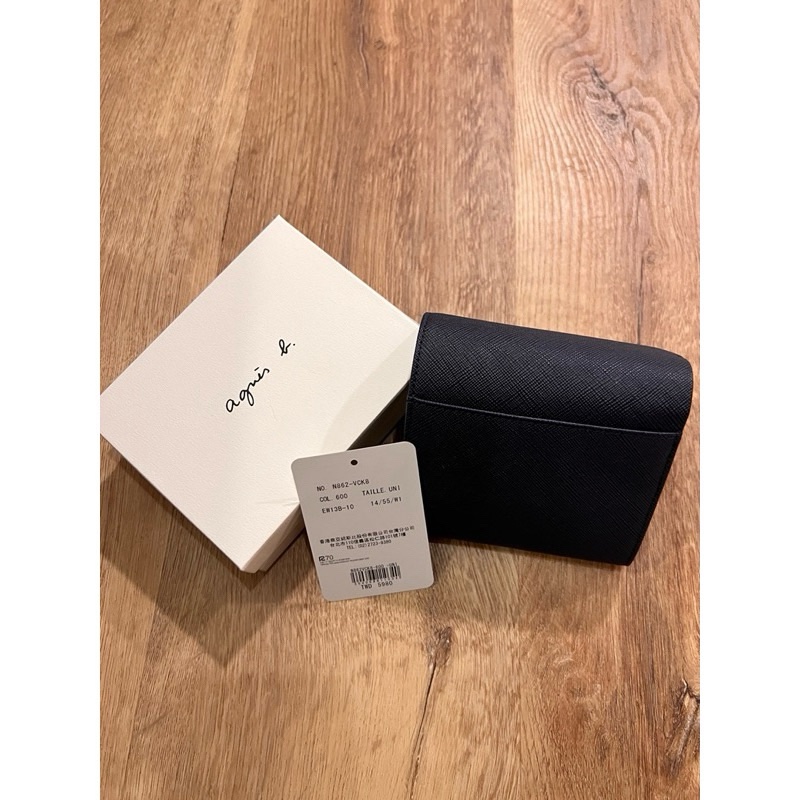 Agnes b.藍色經典款燙金BLogo 防刮皮革釦式短夾全新-1