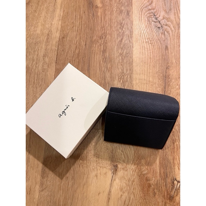 Agnes b.藍色經典款燙金BLogo 防刮皮革釦式短夾全新-2