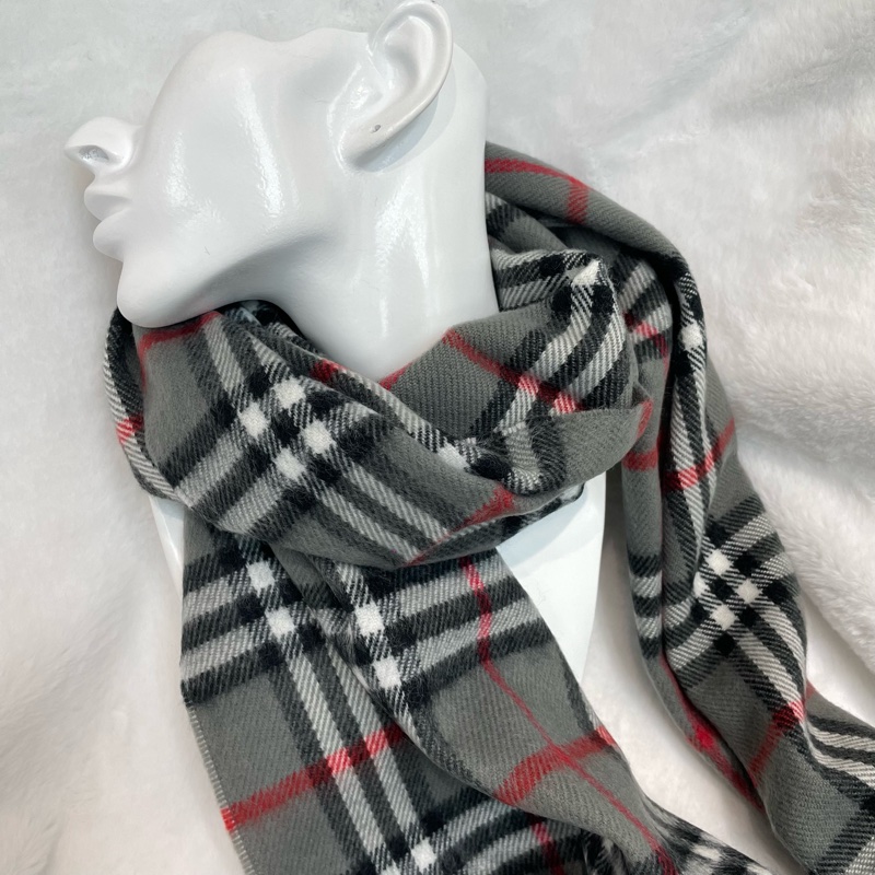 Burberrys 100% lambswool 經典格子雙面圍巾 I054-0