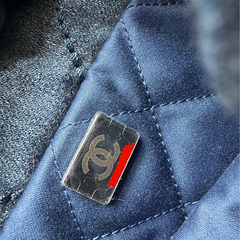 Chanel 22bag mini 牛仔丹寧 珍珠卯釘 全新 台灣購證-6