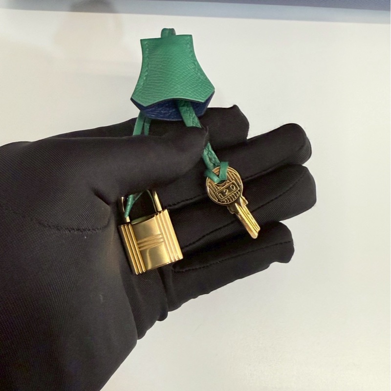 Hermes Kelly28 藍拼綠 金釦 馬蹄燙金 Epsom皮 全新-25