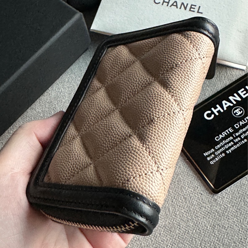 Chanel香奈兒全新絕美奶茶色限量Filigree Vanity 拚色款拉鍊錢包 零錢包-2