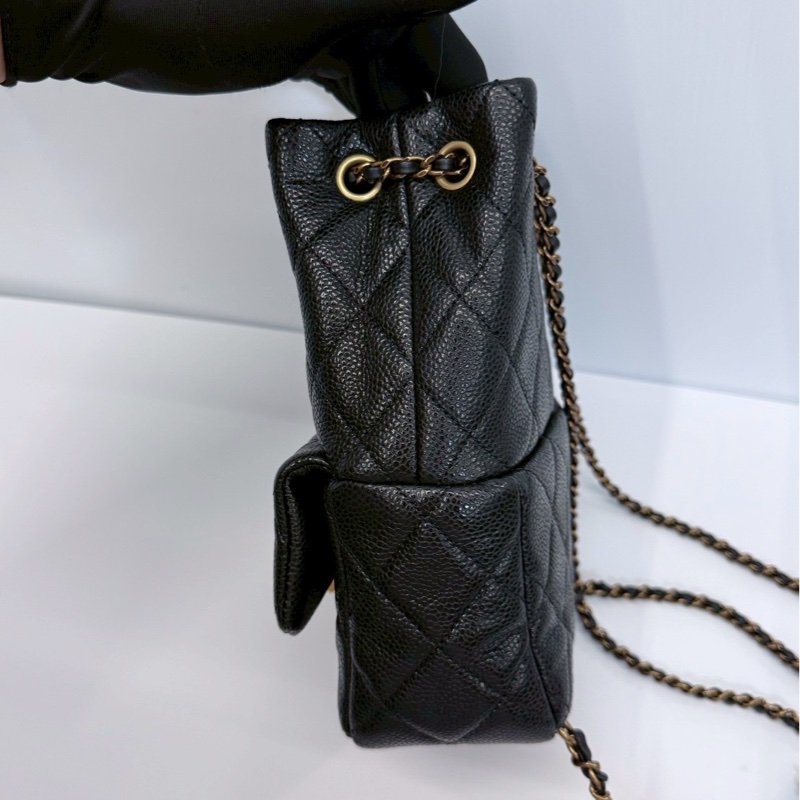 Chanel 24B 後背包 黑金 荔枝牛 晶片款 99新全配 臺灣離櫃-6