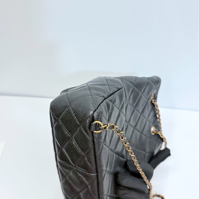 Chanel 24B 後背包 黑金 荔枝牛 晶片款 99新全配 臺灣離櫃-10