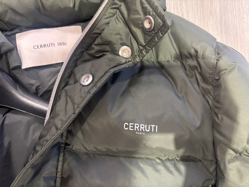 9.9成新 CERRUTI 1881稍長版（遮半屁股）羽絨外套-1