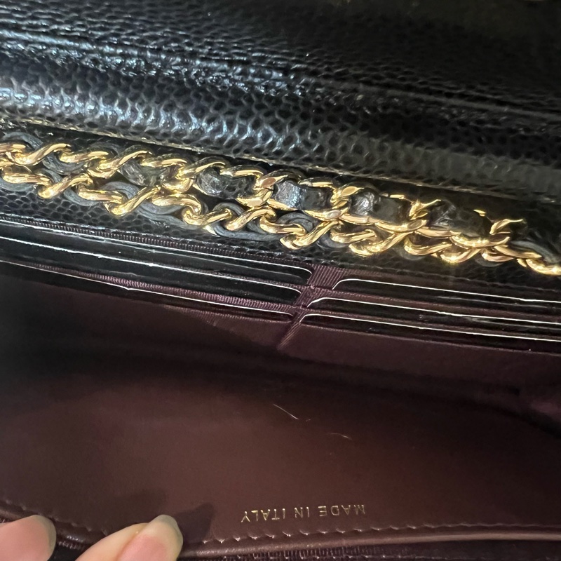 ෆ Chanel 黑金荔枝woc 發財包🖤-18